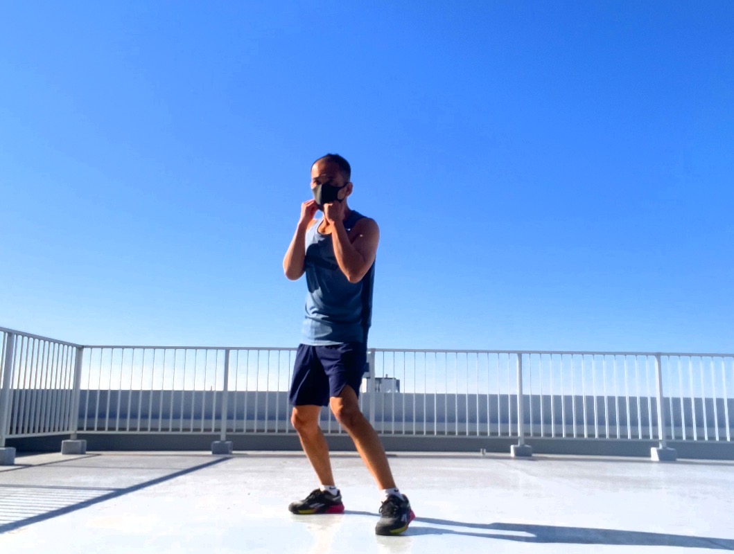 ボディコンバット,レスミルズ,レスミルズインストラクター,ボディコンバット93,ウォーミングアップ上半身,ポイント